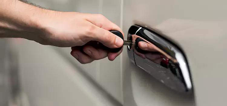 Why Choose Our Auto Locksmith Team in Eastlake, OH?